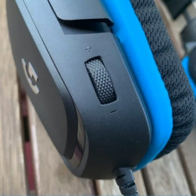 Fone Logitech G432 com fio - ideal para gamers que gostam de jogos de computador