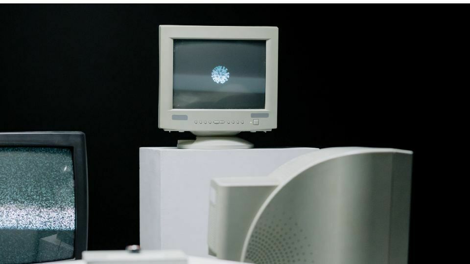 O que é um Monitor? Guia Definitivo 6 Monitor CRT