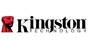Logo da Kingston. O fundo é branco e está escrito "Kingston" em caixa-alta, letras pretas grossas. Abaixo, em letras pretas menores e mais finas, está escrito "Technology". Do lado esquerdo há um desenho estilizado do rosto e pescoço de um homem musculoso, na cor vermelha.